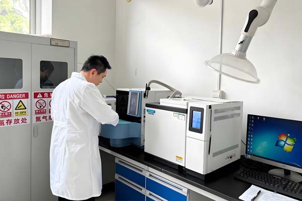 微析院所技术人员4