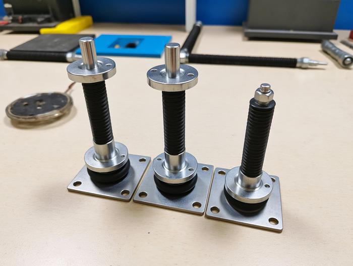 膨胀螺栓抗震性能评估