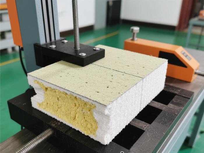 复合保温板力学性能测试