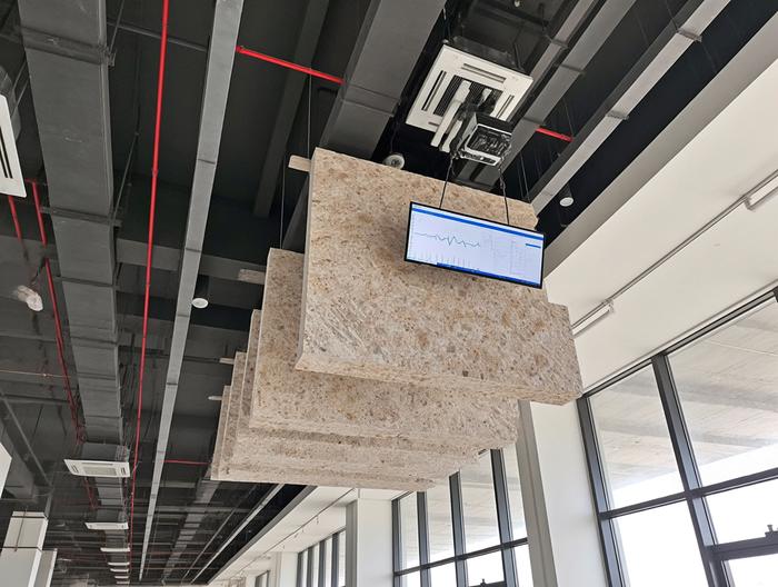 干挂石材抗震性能评估